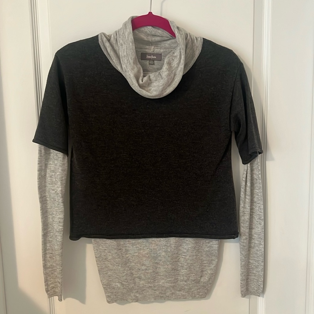 2 tone grey sweater